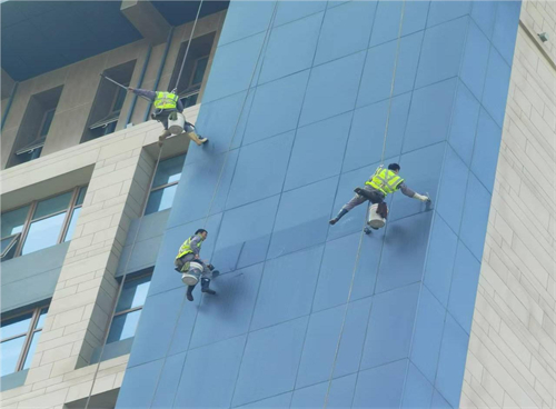 外墙清洗